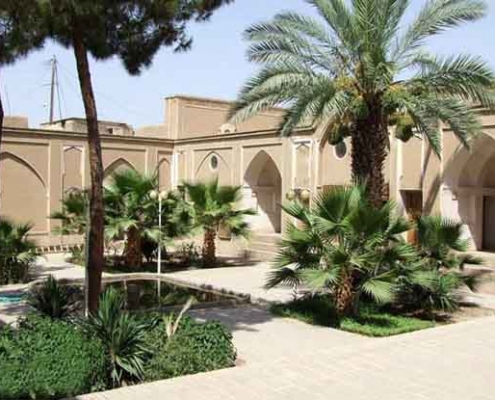 خانه آل یاسین