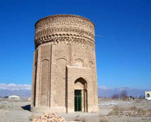 برج مهماندوست