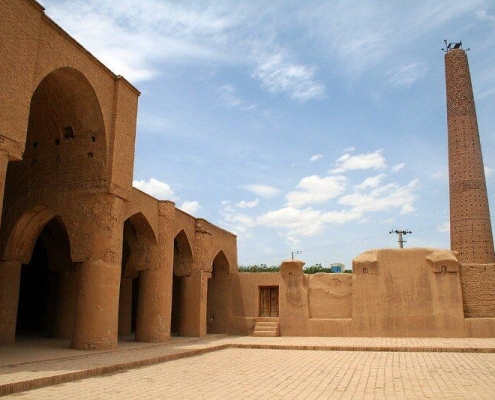 مسجد تاریخانه دامغان