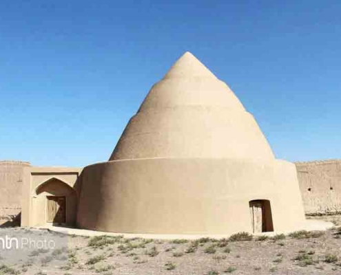 نائين