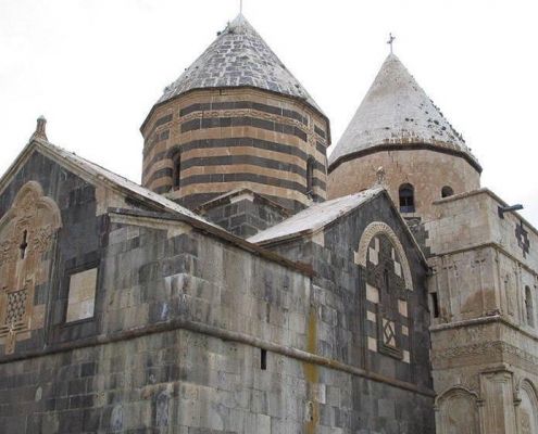 کلیسای تاتووس مقدس