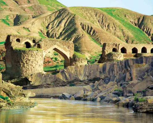 گاومیشان