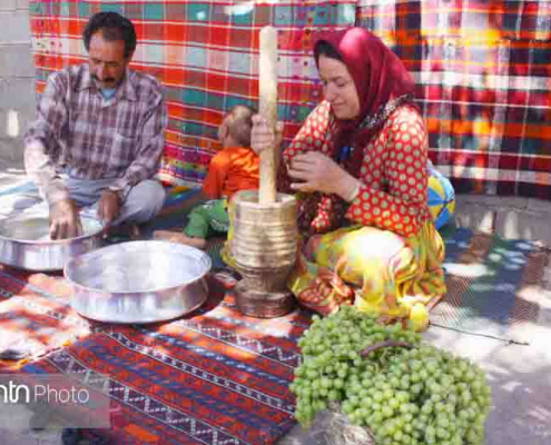آب‌غوره‌گیری